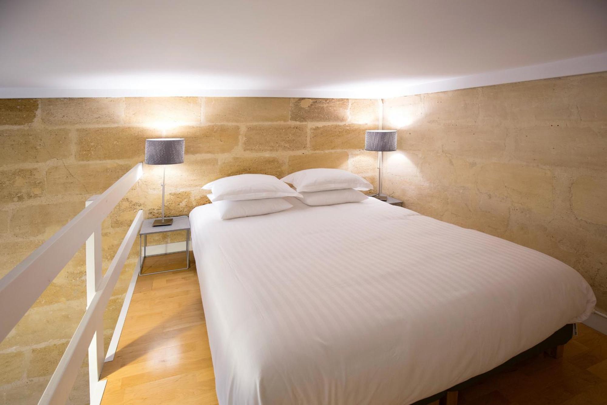 Appartement Sur Les Quais De บอร์โด ภายนอก รูปภาพ