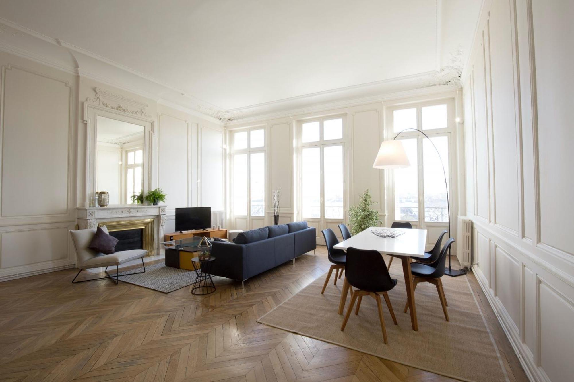 Appartement Sur Les Quais De บอร์โด ภายนอก รูปภาพ